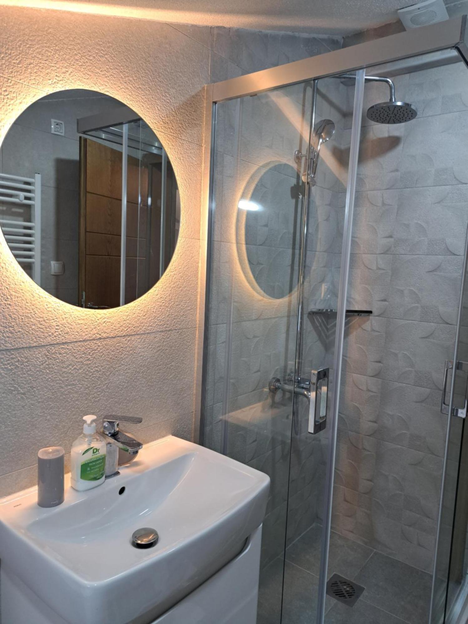 Papi Apartments Kruševo Esterno foto